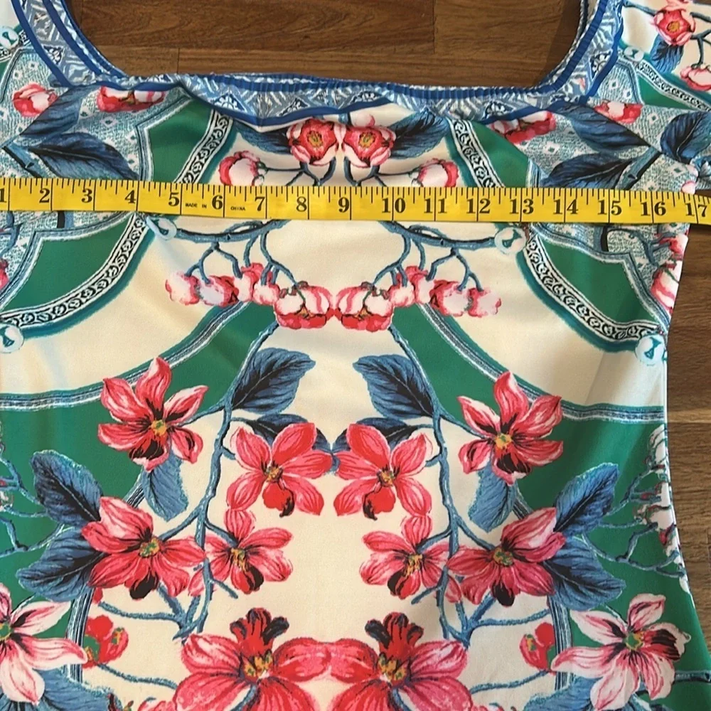 Akira bell sleeve floral dress size L - Picture 7 of 10